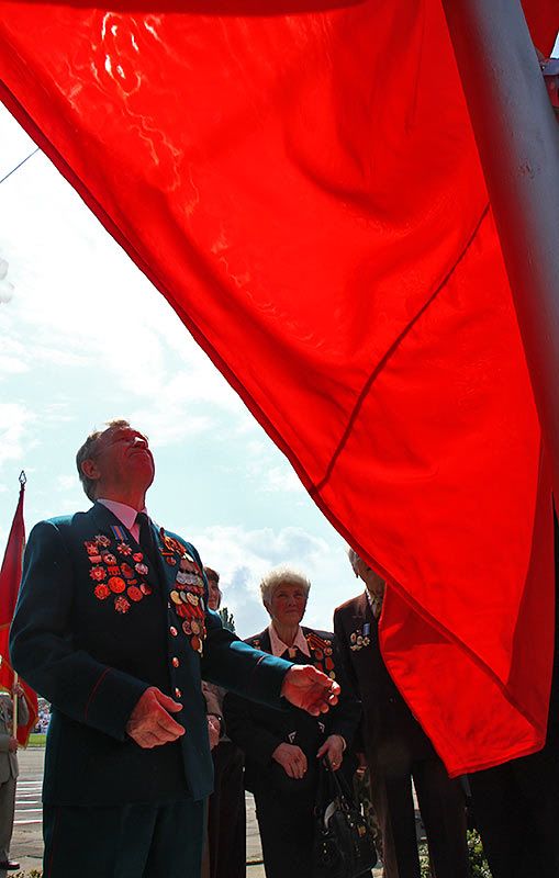 День Победы на границе двух Украин 