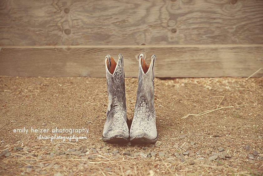 So I was shooting these pictures of the bride 39s shoes