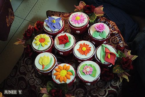 http://i599.photobucket.com/albums/tt74/yjunee/blogger/DSC_0242.jpg?t=1254664010