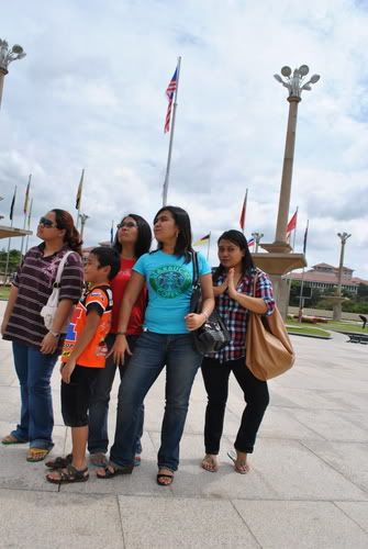 http://i599.photobucket.com/albums/tt74/yjunee/blogger/DSC_0625.jpg?t=1262677095