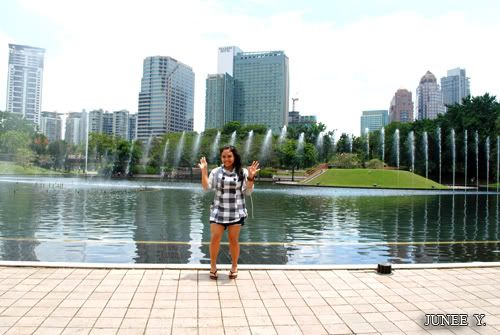 http://i599.photobucket.com/albums/tt74/yjunee/blogger/DSC_0850.jpg?t=1255343066