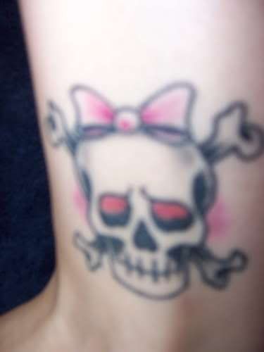 girly skull tattoos. girly-skull-tattoo-29962.jpg