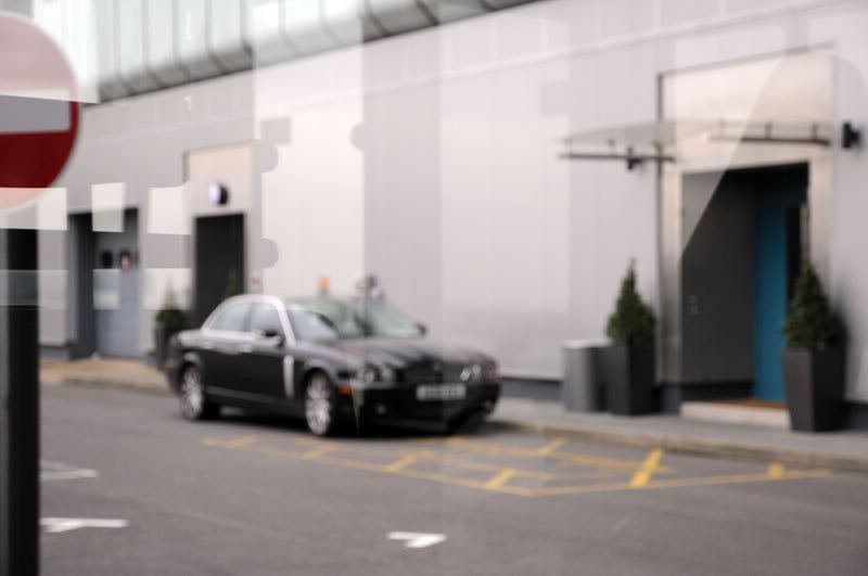 lhrcar.jpg