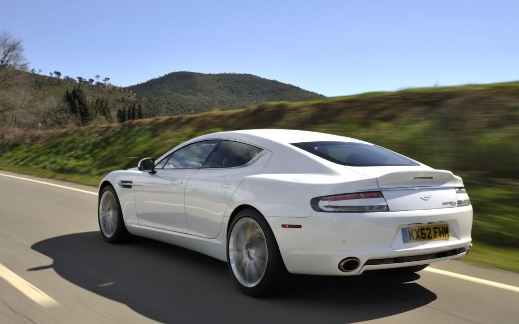 2014-Aston-Martin-Rapide-S-rear-left-sid