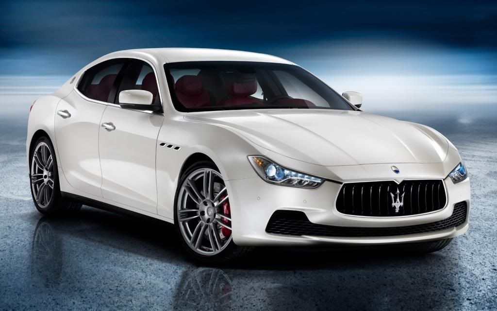 2014-Maserati-Ghibli-sedan-front-three-q