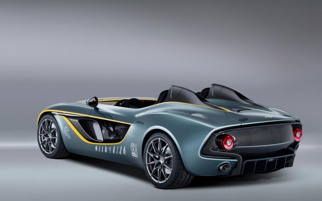 Aston-Martin-CC100-Speedster-concept-lef