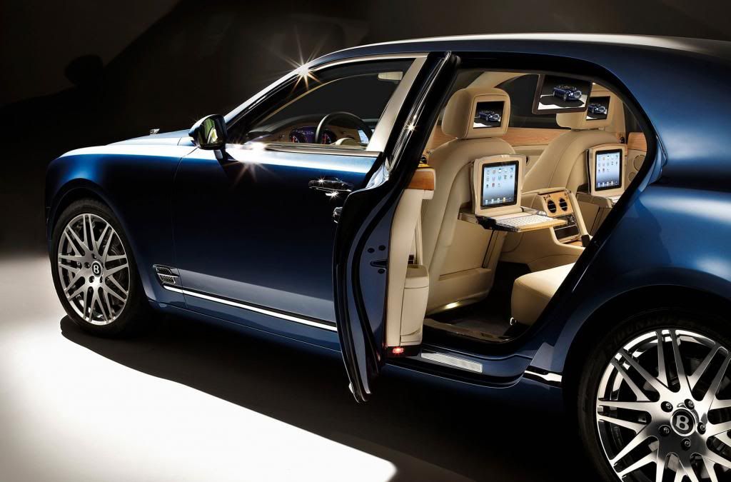 Bentley-Mulsanne-Executive-Interior-4_zp