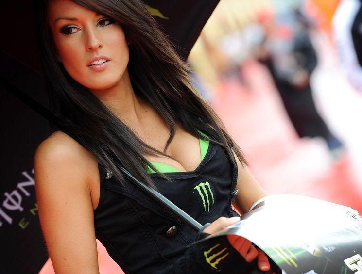 Moto-GP-Grid-Girls-Grand-Prix-de-Mugello