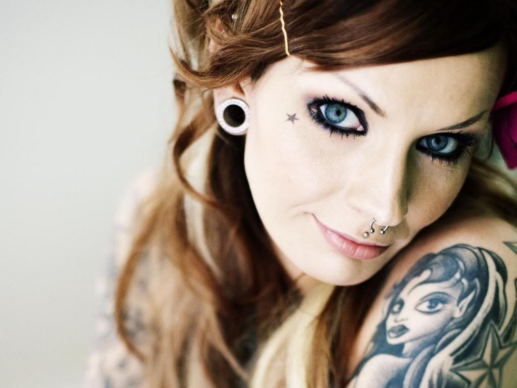 tattoo-girl-1-wallpaper_zps226b4c66.jpg