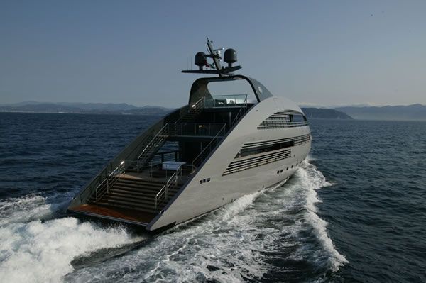 yacht3_zpsd0da2426.jpg