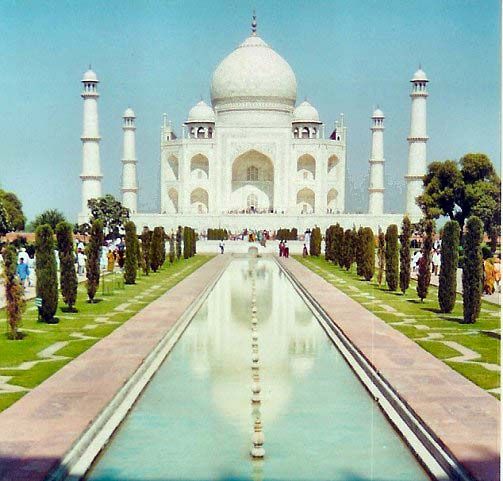 taj-mahal.jpg monumento de amor. picture by isharosenss