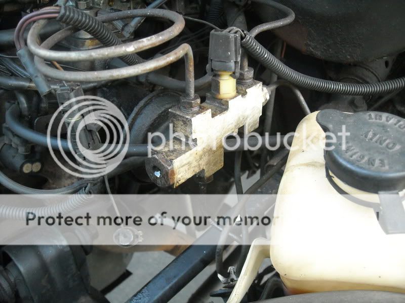 proportioning valve leaking, broken bleeder? | Jeep Enthusiast Forums