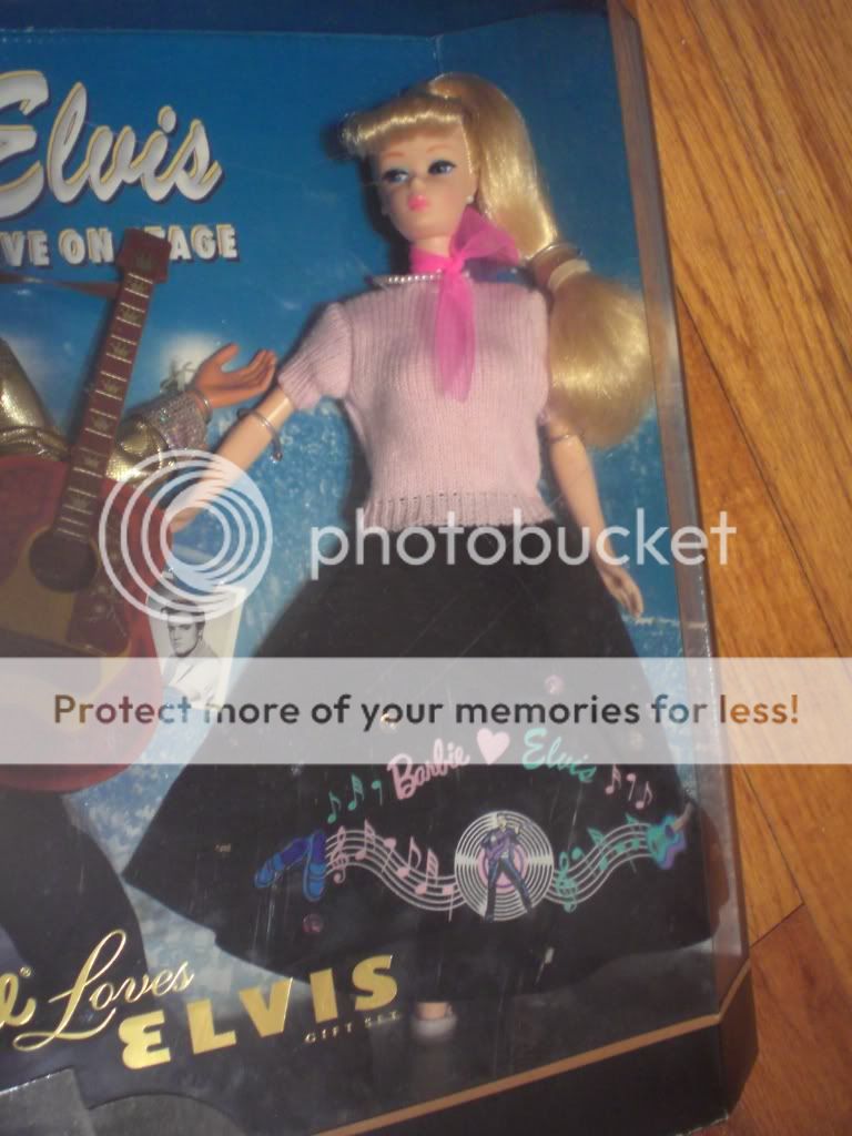 Barbie Loves Elvis doll Live on Stage Gift Set NRFB NIB  